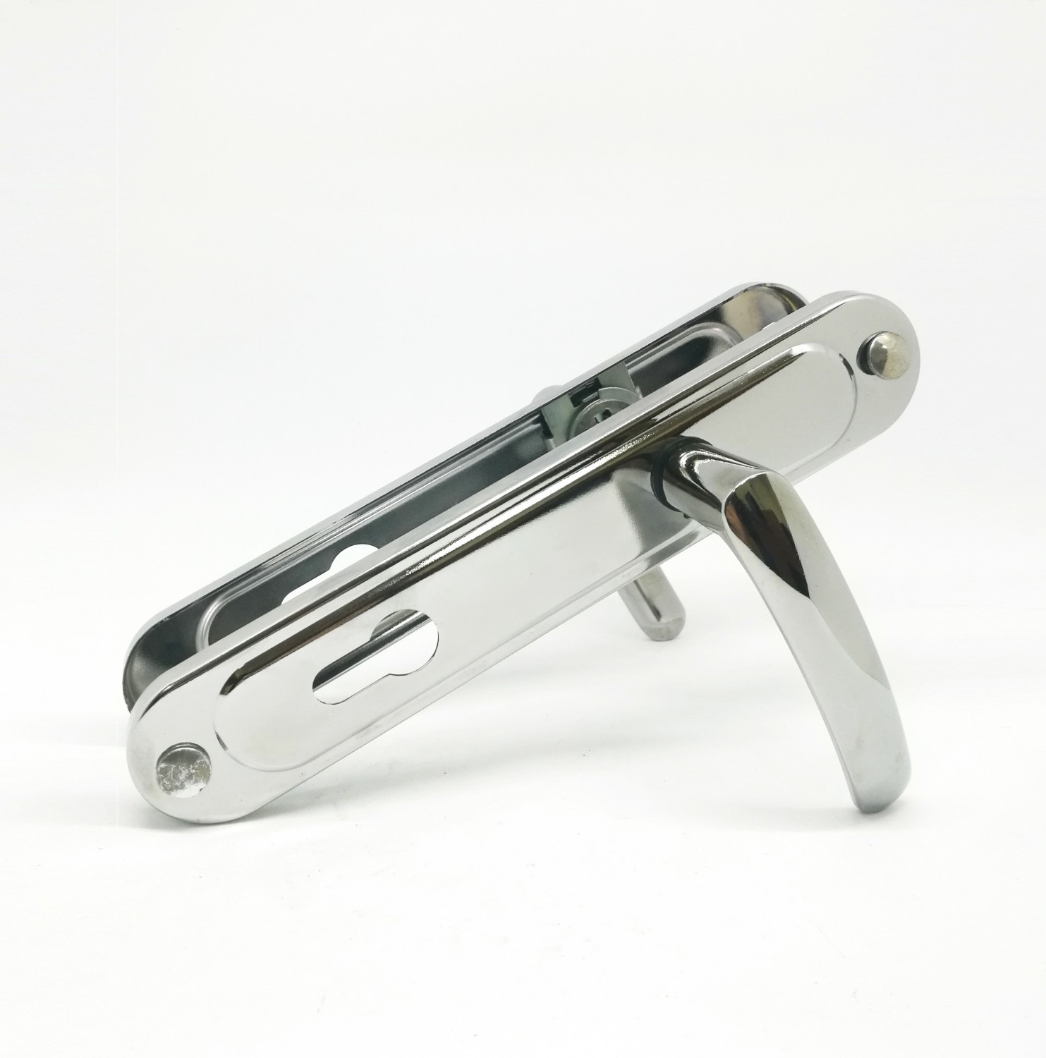 Ручка дверная Zenit (Зенит) на планке РФ1-85.02 (85 мм) хром 