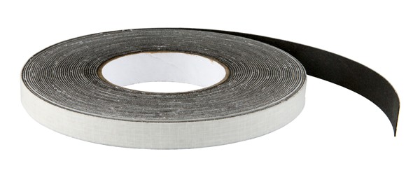 Терморасширяющийся Fuaro (Фуаро) уплотнитель ISOLAR 1500-15/B (толщина 1,5 мм, ширина 15 мм, длина 15,9 м), черный 